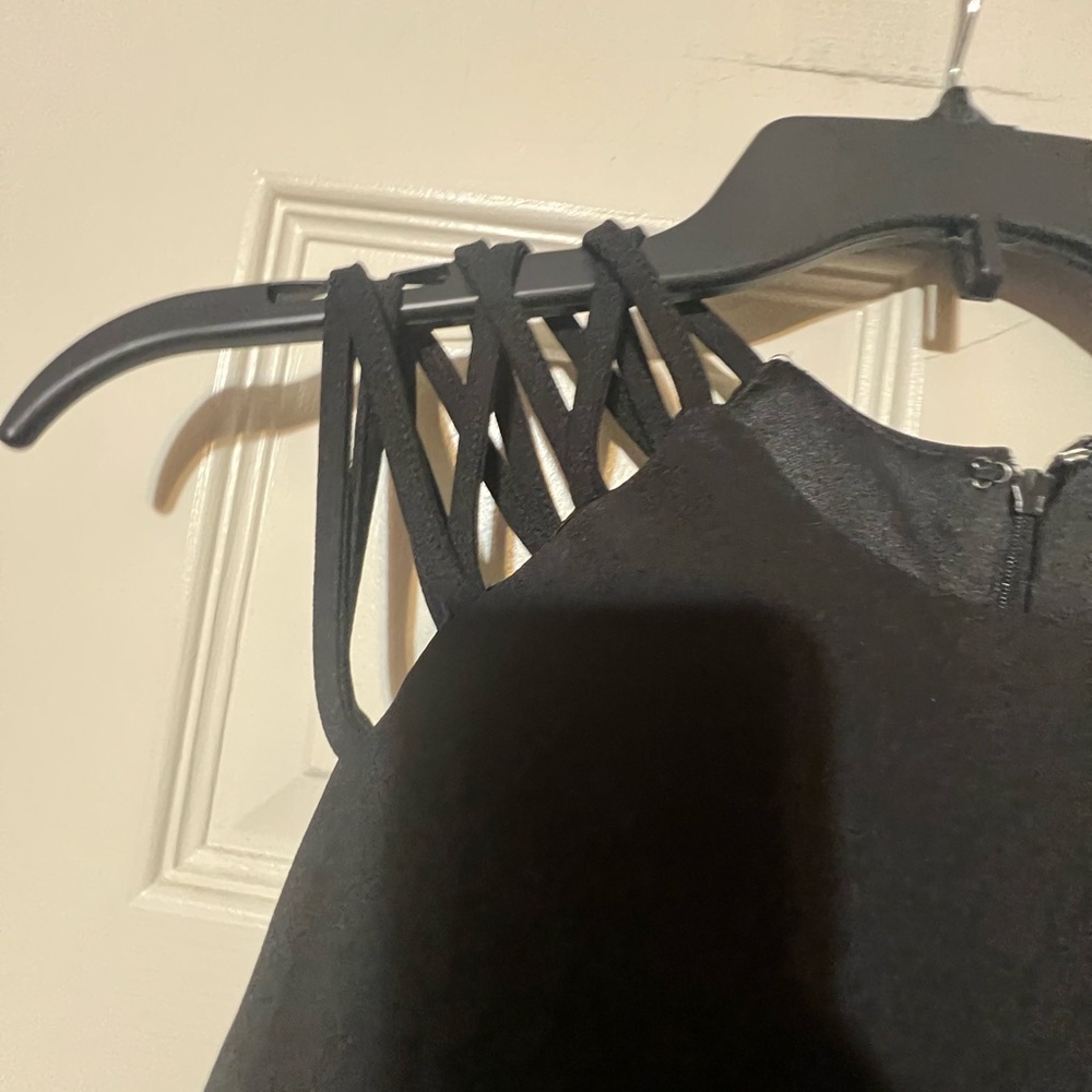 Hope and Harlow black cocktail dress size 8 - Picture 4 of 4